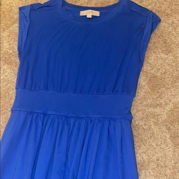 Elegant Blue Women's Dress - Picture 3 of 4